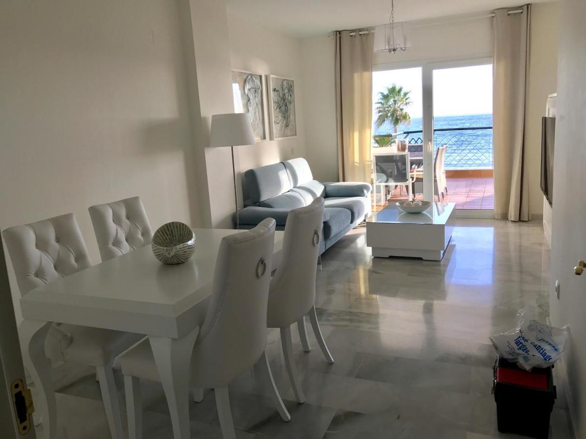 Mi Capricho C16 Beachfront Apartment Sitio de Calahonda Luaran gambar